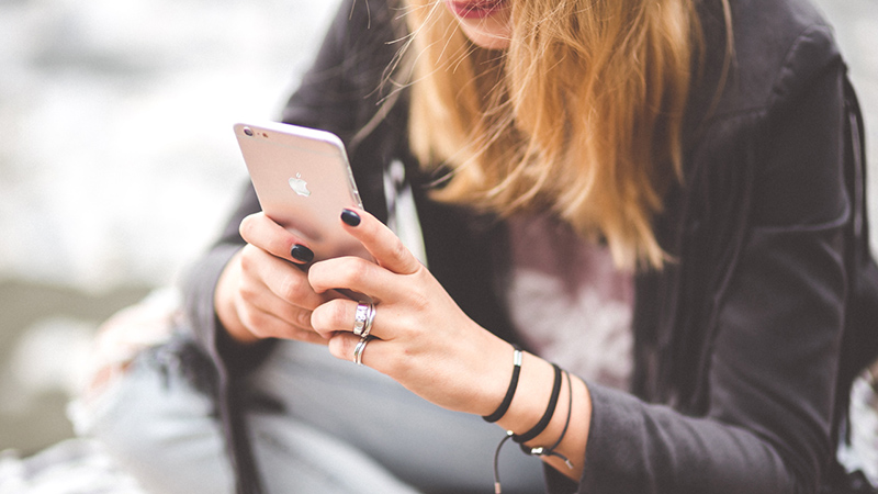 Nguyên nhân iPhone chạy chậm