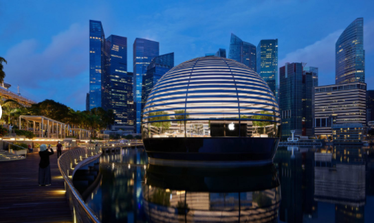 Apple Marina Bay Sands : Apple Store đầu tiên nổi trên mặt nước 