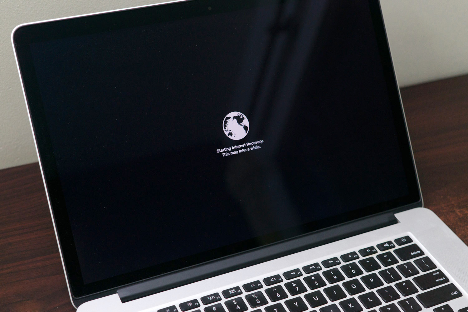 Cách xử lý tình trạng Macbook không lên nguồn hoặc không khởi động được