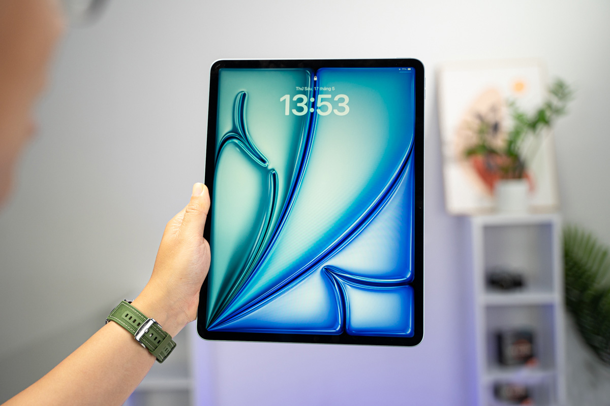 So sánh iPad mini 7 và iPad Air 6: Nên mua máy tính bảng nào tốt và chất lượng hơn?