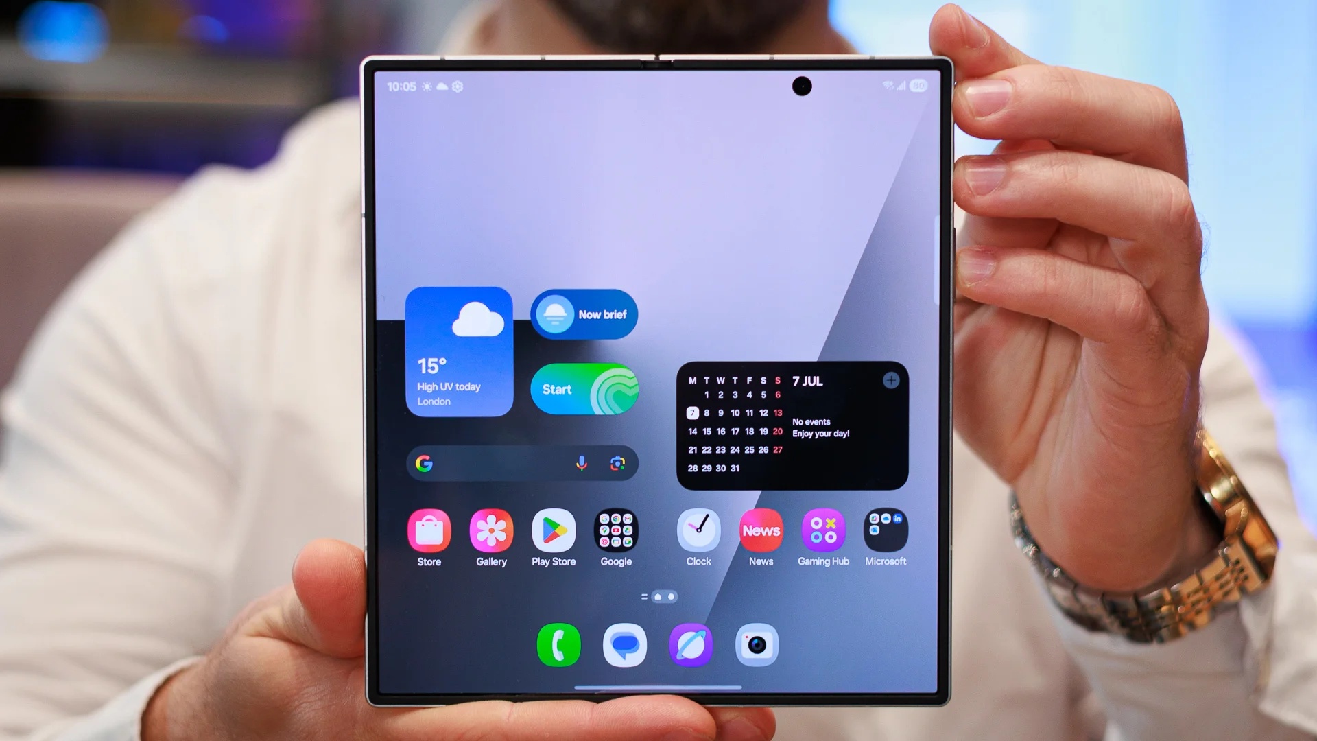 Rò rỉ thông tin Galaxy Z Fold8: Màn hình mới không nếp nhăn