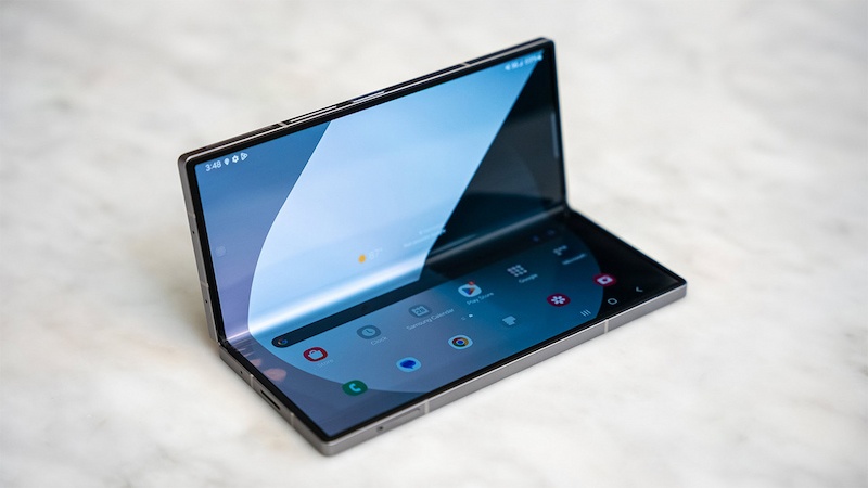 Galaxy Z Fold 7 dung lượng pin bao nhiêu? Đủ dùng cả ngày không?