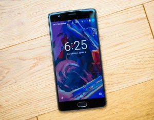 Top 5 smartphone pin “khủng” đủng đỉnh mà dùng