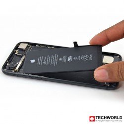 Thay pin iPhone 7 (Dung lượng cao 2.200mAh)